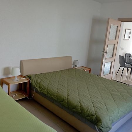 Apartmani Trubi 1 Vodice Eksteriør billede